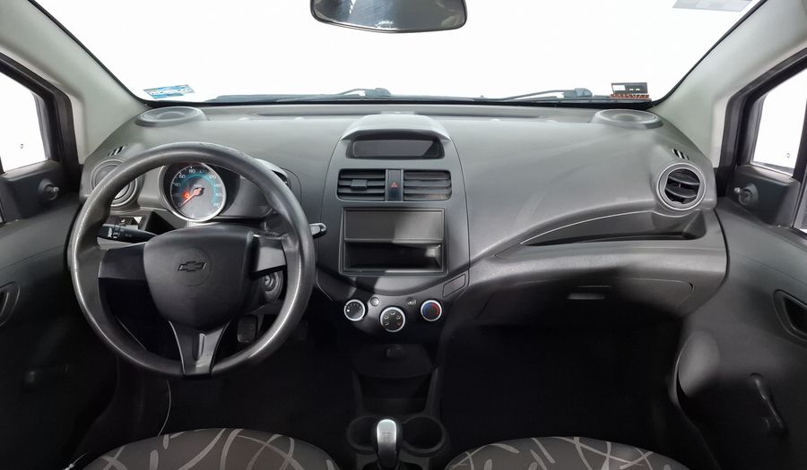 Chevrolet Spark Classic 1.2 LS A MT Hatchback 2017