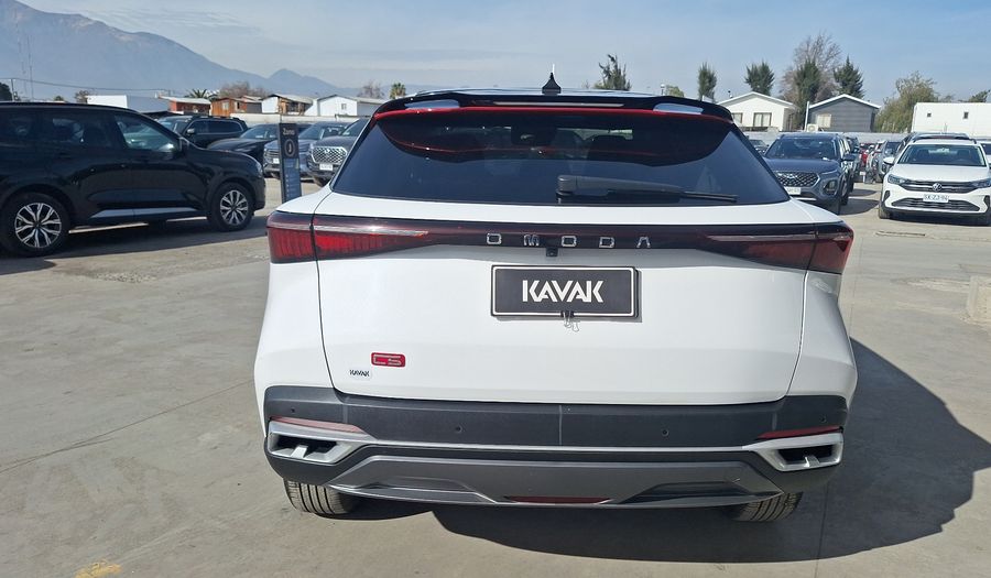 Omoda C5 1.5T LUXURY CVT Suv 2025