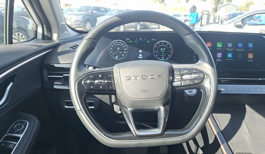 Omoda C5 1.5T LUXURY CVT Suv 2025