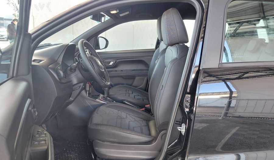Fiat Strada 1.3 CABINA DOBLE VOLCANO CVT Pickup 2025