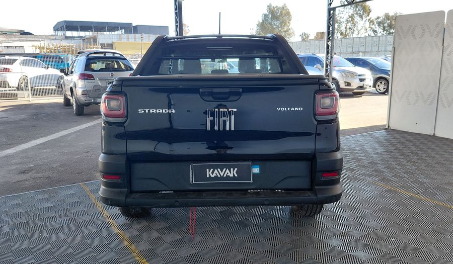 Fiat Strada 1.3 CABINA DOBLE VOLCANO CVT Pickup 2025