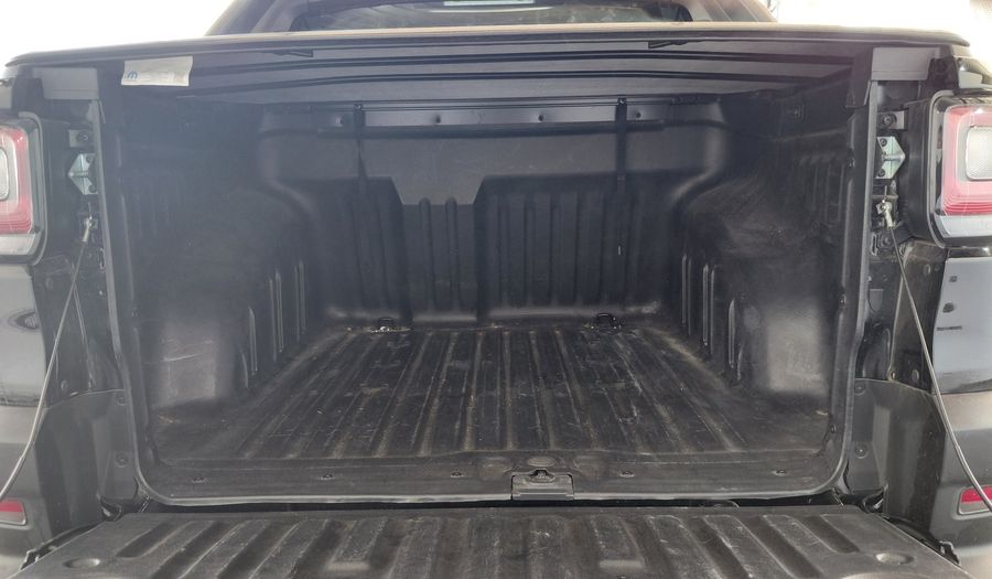 Fiat Strada 1.3 CABINA DOBLE VOLCANO CVT Pickup 2025