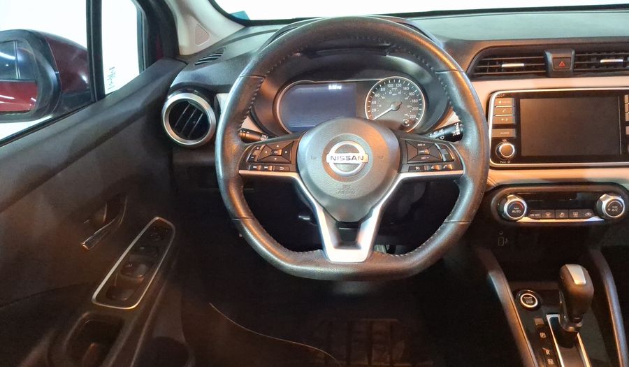 Nissan Versa 1.6 PLATINUM CVT Sedan 2021