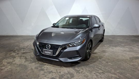 Nissan • Sentra