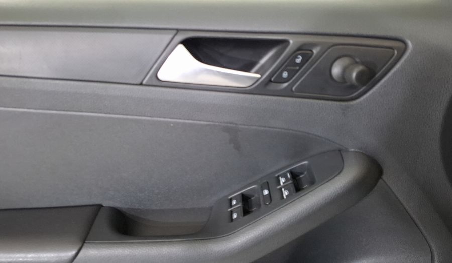 Volkswagen Jetta 2.0 TIP Sedan 2017