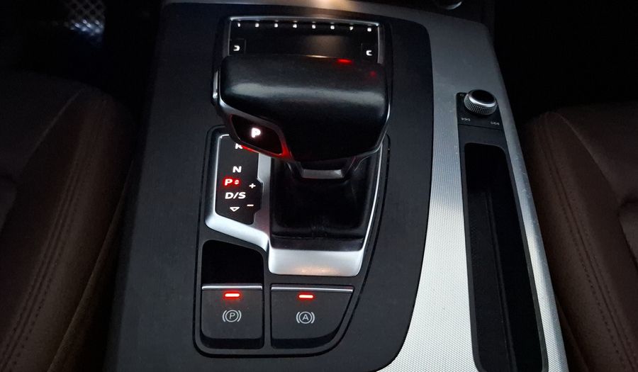 Audi Q5 2.0 SELECT DCT 4WD Suv 2018