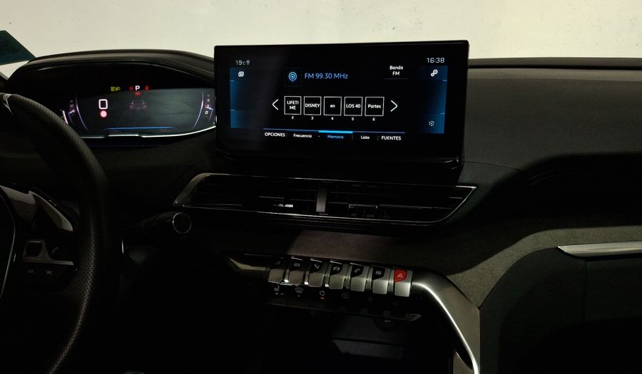 Peugeot 3008 1.6 THP GT AUTO Suv 2025
