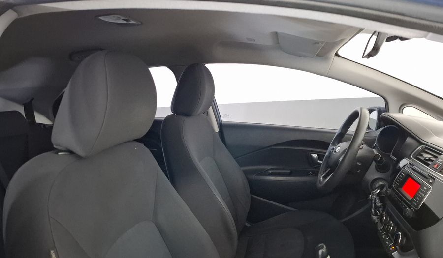 Kia Rio 1.6 LX MT Hatchback 2017