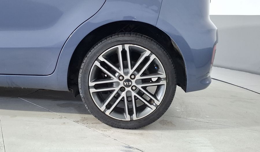 Kia Rio 1.6 LX MT Hatchback 2017