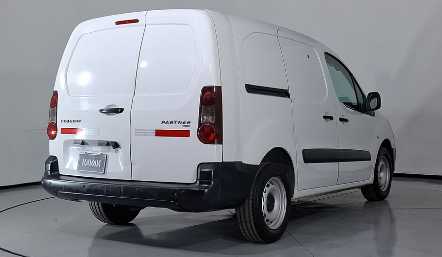 Peugeot Partner 1.6 HDI MAXI DIESEL 5P MT Van 2019