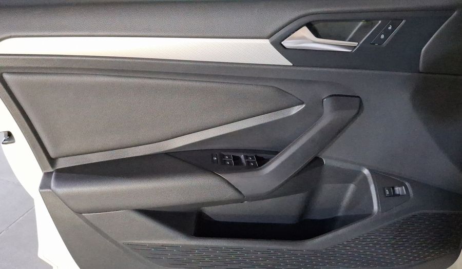 Volkswagen Jetta 1.4 TRENDLINE Sedan 2021