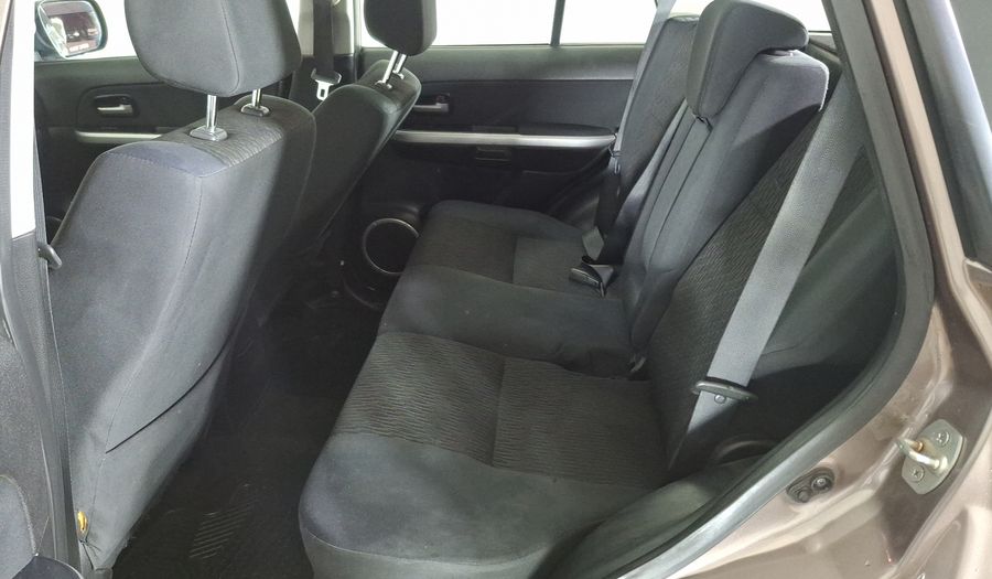 Suzuki Grandnomade 2.4 GLX SPORT Suv 2014
