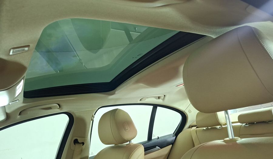 Bmw Serie 5 2.0 528I A LUXURY Sedan 2016