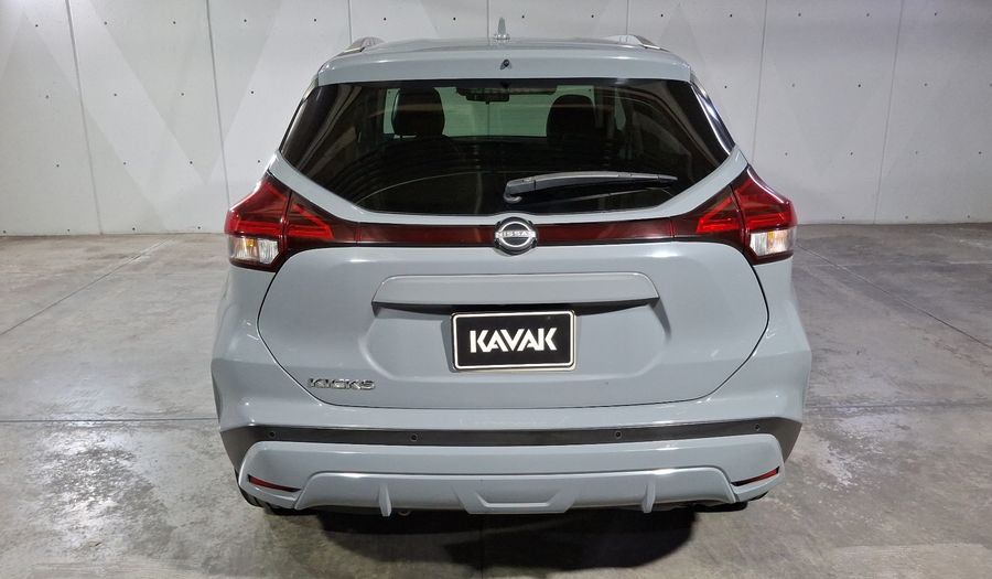Nissan Kicks 1.6 PLATINUM LTS XTRONIC Suv 2023