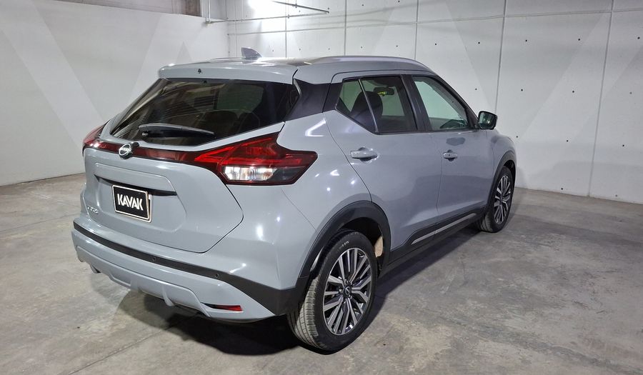 Nissan Kicks 1.6 PLATINUM LTS XTRONIC Suv 2023