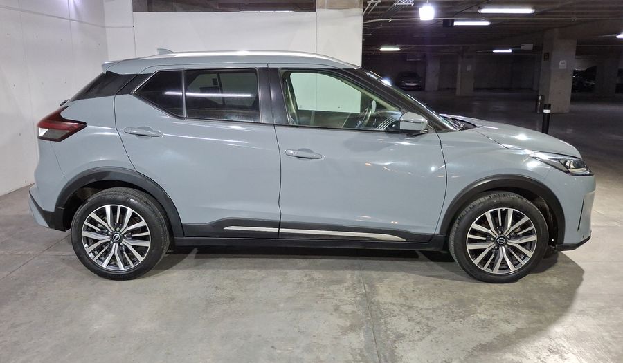 Nissan Kicks 1.6 PLATINUM LTS XTRONIC Suv 2023