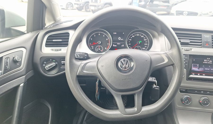 Volkswagen Golf 1.6 MSI AUTO Hatchback 2015