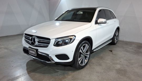 Mercedes Benz • Clase GLC