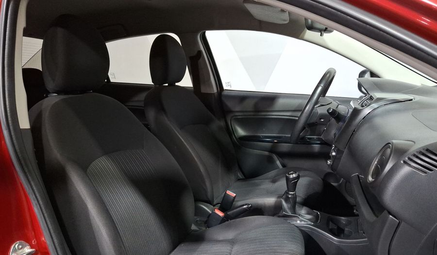 Dodge Attitude 1.2 SXT Sedan 2020