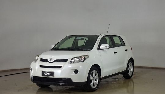 Toyota • Urban Cruiser
