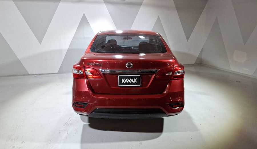 Nissan Sentra 1.8 SENSE MT Sedan 2017