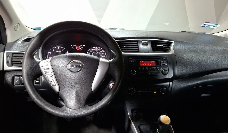 Nissan Sentra 1.8 SENSE MT Sedan 2017