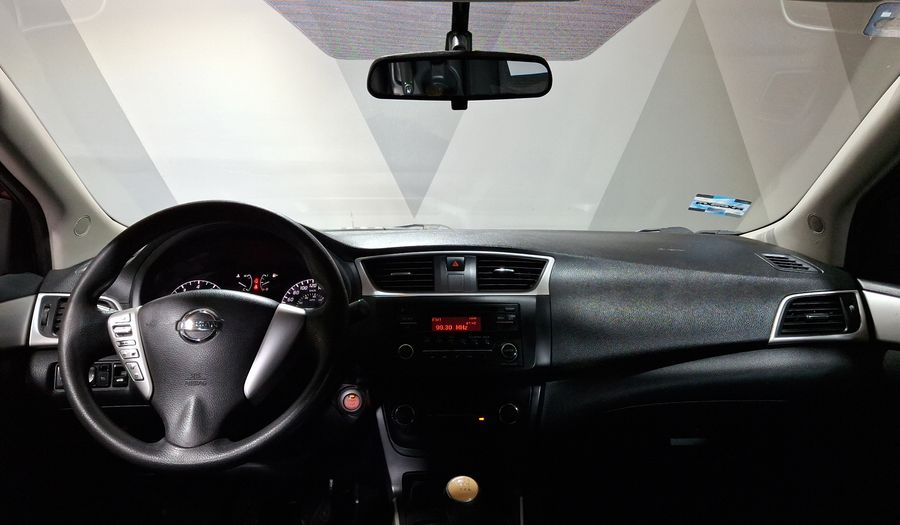 Nissan Sentra 1.8 SENSE MT Sedan 2017