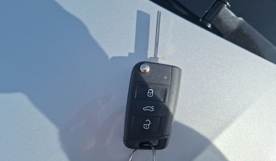 Volkswagen Polo 1.6 AUTO 110 CV COMFORTLINE Hatchback 2019