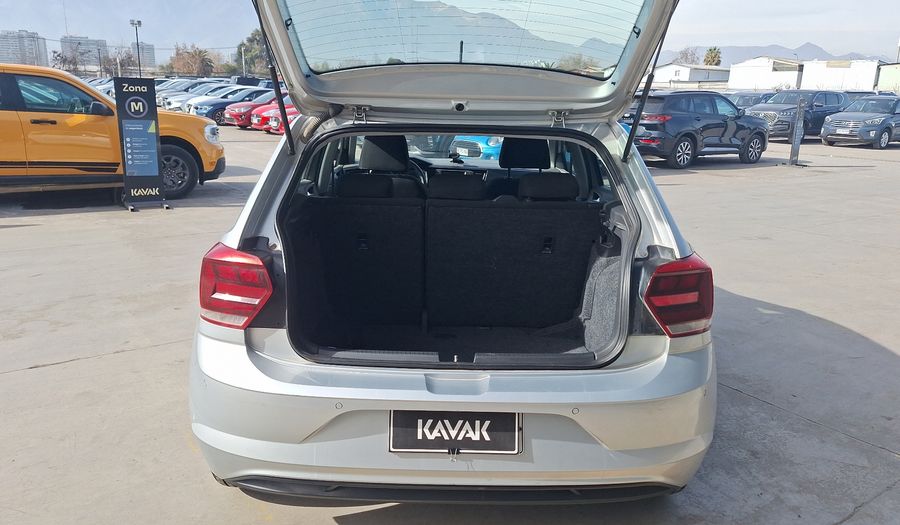 Volkswagen Polo 1.6 AUTO 110 CV COMFORTLINE Hatchback 2019