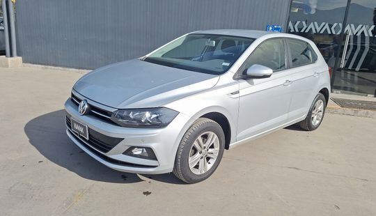 Volkswagen • Polo