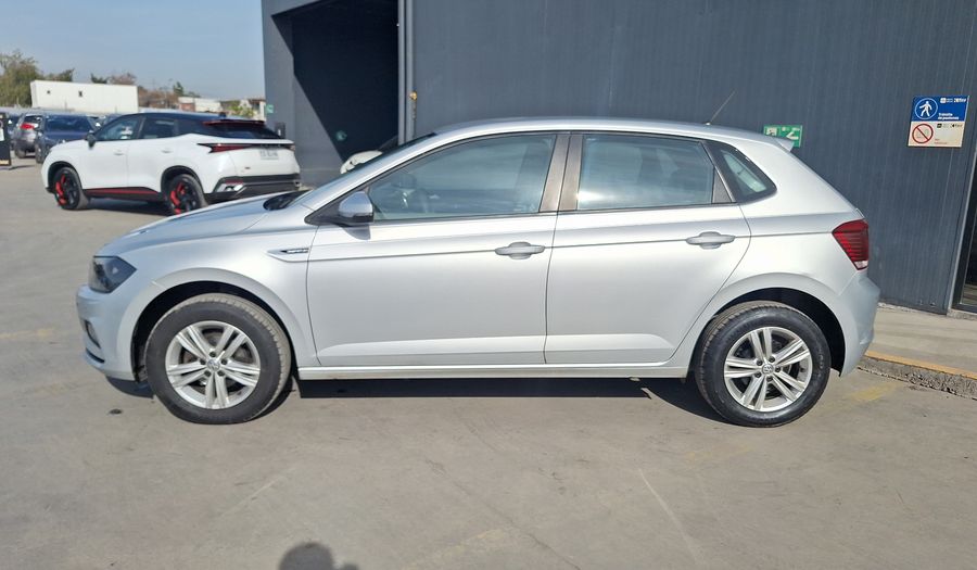 Volkswagen Polo 1.6 AUTO 110 CV COMFORTLINE Hatchback 2019