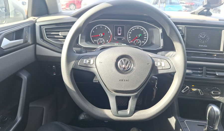 Volkswagen Polo 1.6 AUTO 110 CV COMFORTLINE Hatchback 2019