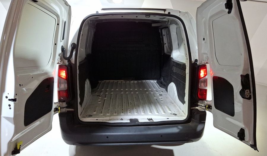 Peugeot Partner 1.2 PURETECH MAXI Van 2022