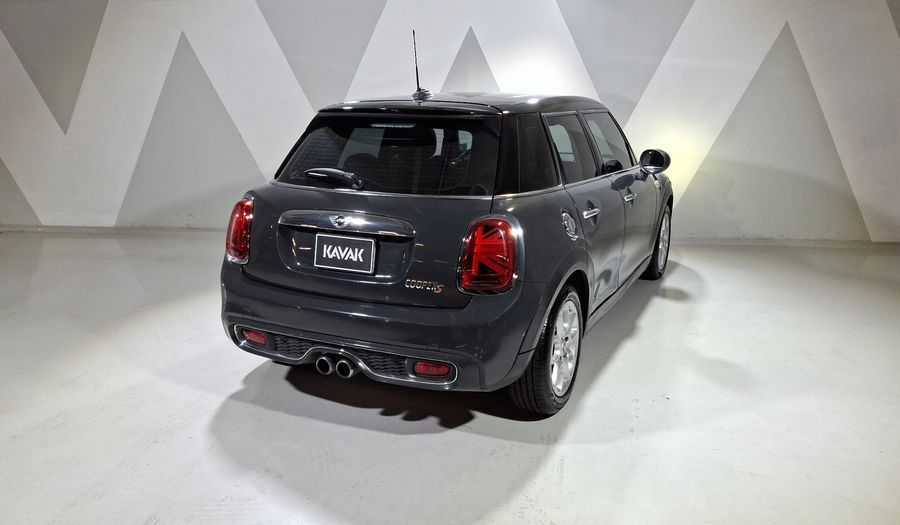 Mini Cooper S 2.0 COOPER HOT CHILI DCT Hatchback 2019