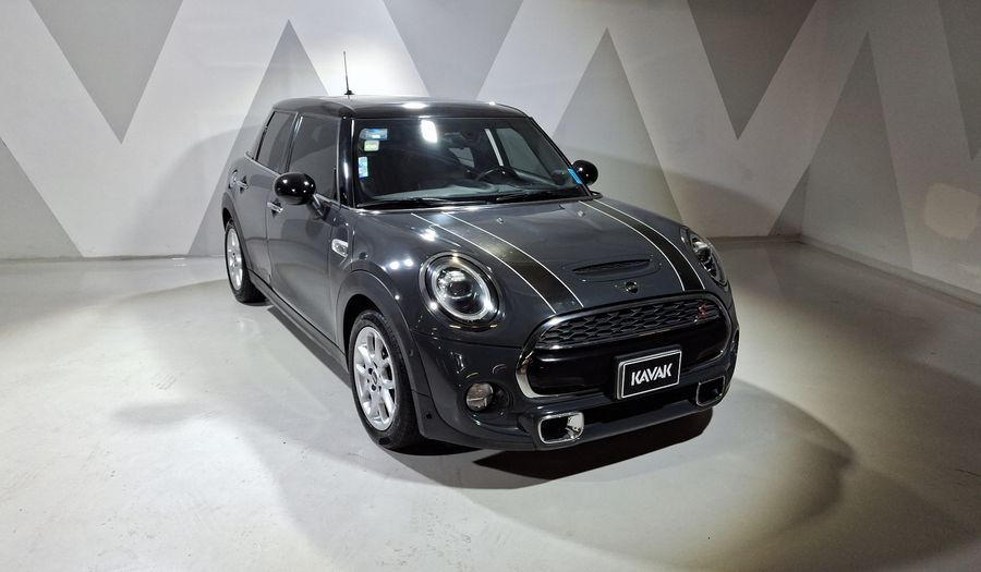Mini Cooper S 2.0 COOPER HOT CHILI DCT Hatchback 2019
