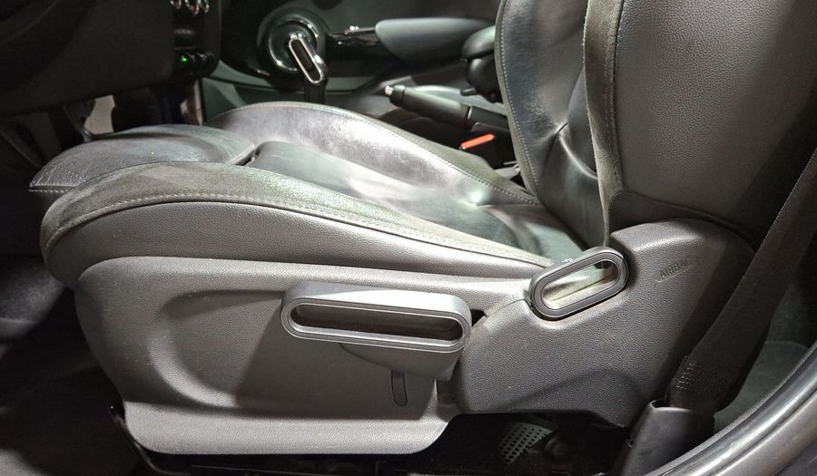 Mini Cooper S 2.0 COOPER HOT CHILI DCT Hatchback 2019