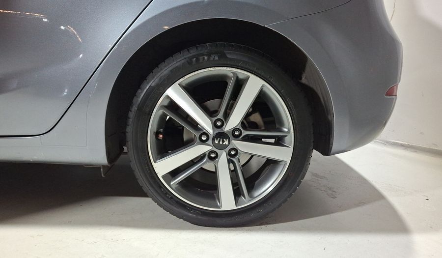 Kia Forte 2.0 SX AT Hatchback 2017