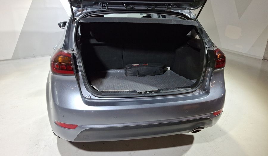 Kia Forte 2.0 SX AT Hatchback 2017