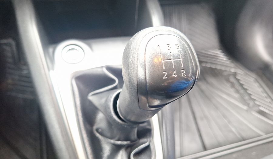 Nissan Versa 1.6 SENSE Sedan 2023