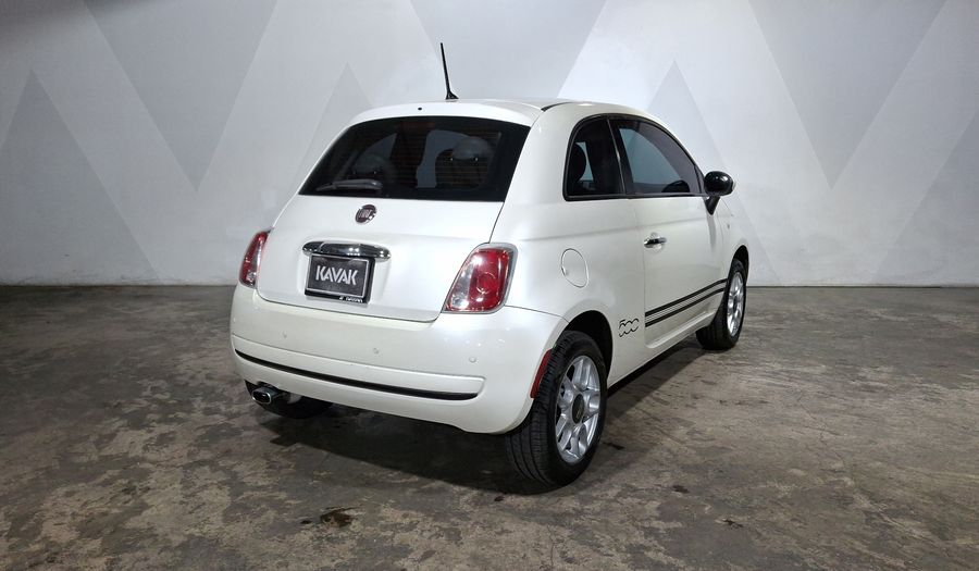 Fiat 500 1.4 TRENDY MT Hatchback 2015