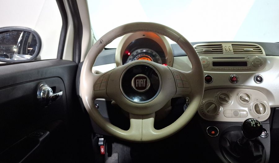 Fiat 500 1.4 TRENDY MT Hatchback 2015