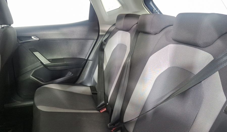 Seat Ibiza 1.6 STYLE MT CONNECT Hatchback 2018