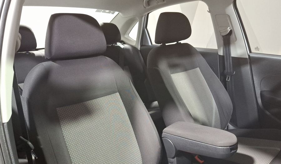 Volkswagen Vento 1.6 COMFORTLINE STD. Sedan 2018