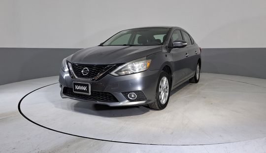 Nissan • Sentra