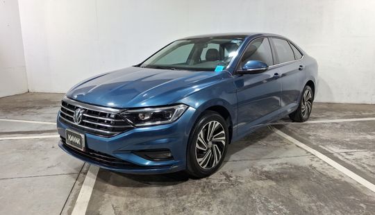Volkswagen • Jetta