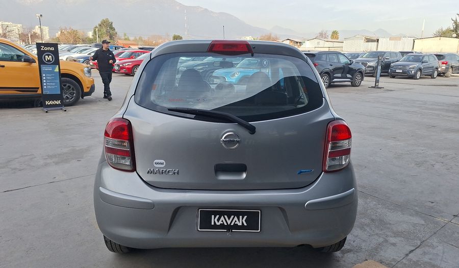 Nissan March 1.6 SENCE AC Hatchback 2013
