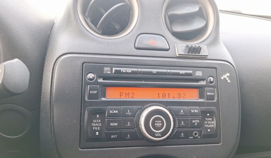 Nissan March 1.6 SENCE AC Hatchback 2013