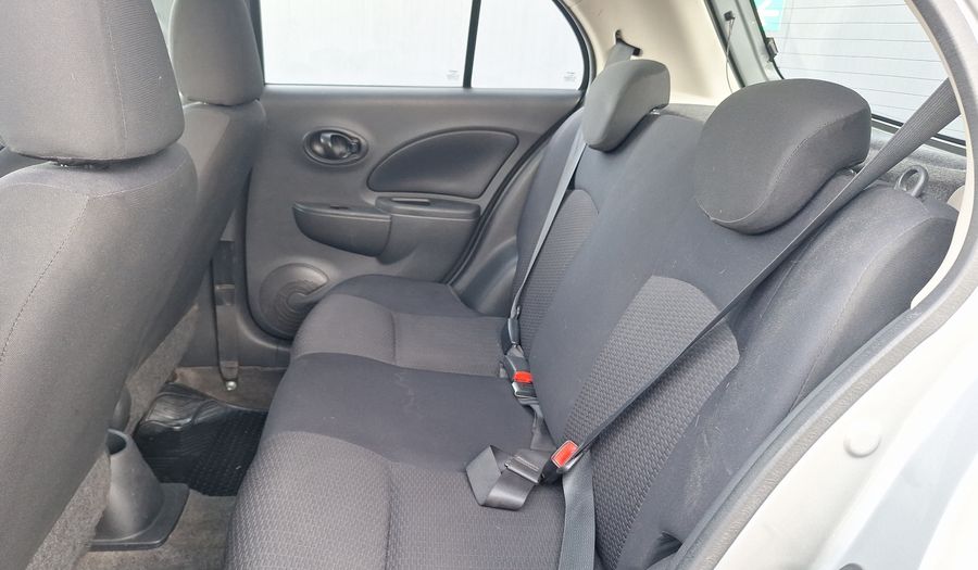 Nissan March 1.6 SENCE AC Hatchback 2013