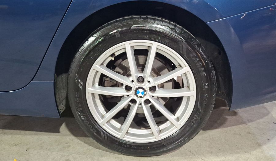 Bmw Serie 3 2.0 320I AUTO Sedan 2022