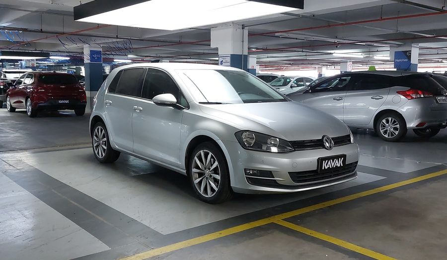 Volkswagen Golf 1.4 TSI BLUEMOTION TECH. COMFORTLINE DSG Hatchback 2015